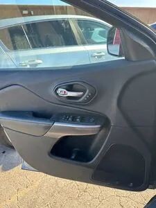 2019 Jeep Cherokee in Wadena, MN 56482 - 18098525 9