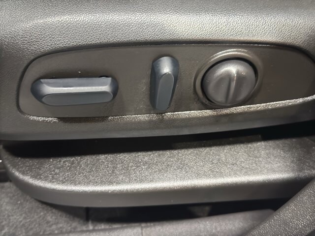 2022 GMC Terrain in Burlington, WI 53105 - 18098532 15