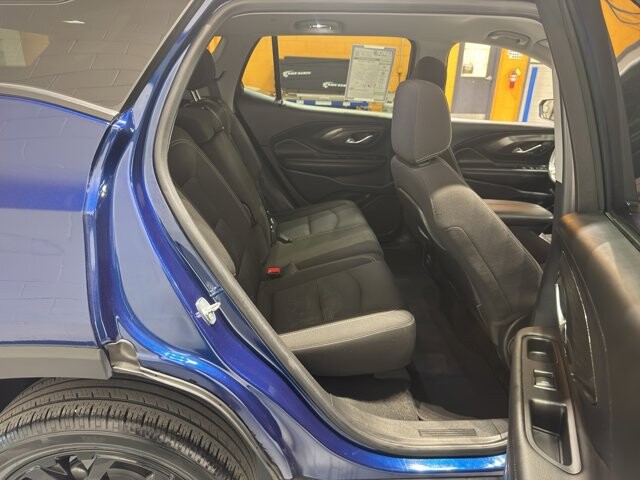 2022 GMC Terrain in Burlington, WI 53105 - 18098532 19