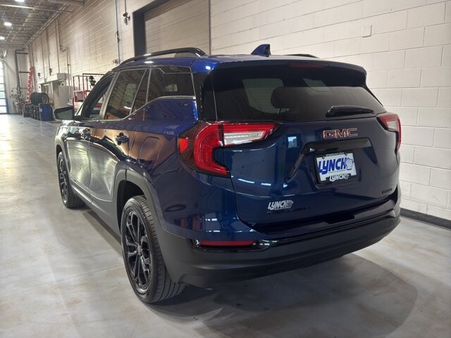 2022 GMC Terrain in Burlington, WI 53105 - 18098532 3