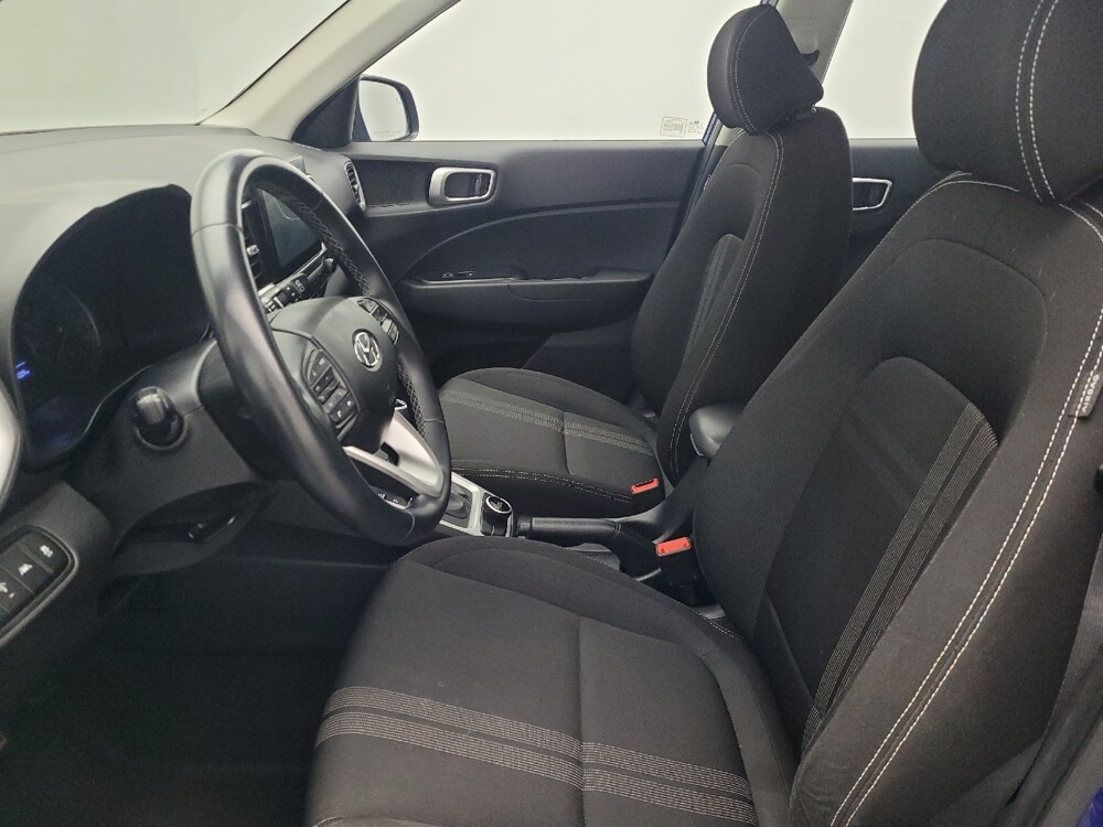 2020 Hyundai Venue in Gainesville, FL 32609 - 18098534 17