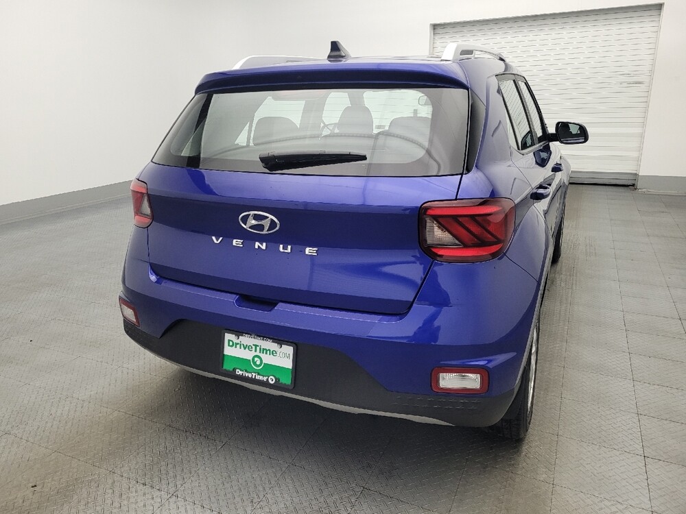 2020 Hyundai Venue in Gainesville, FL 32609 - 18098534 7