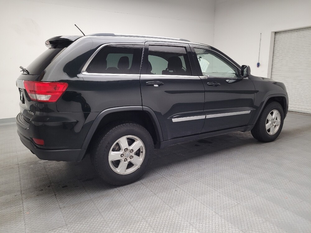 2013 Jeep Grand Cherokee in Montclair, CA 91763 - 18098537 10