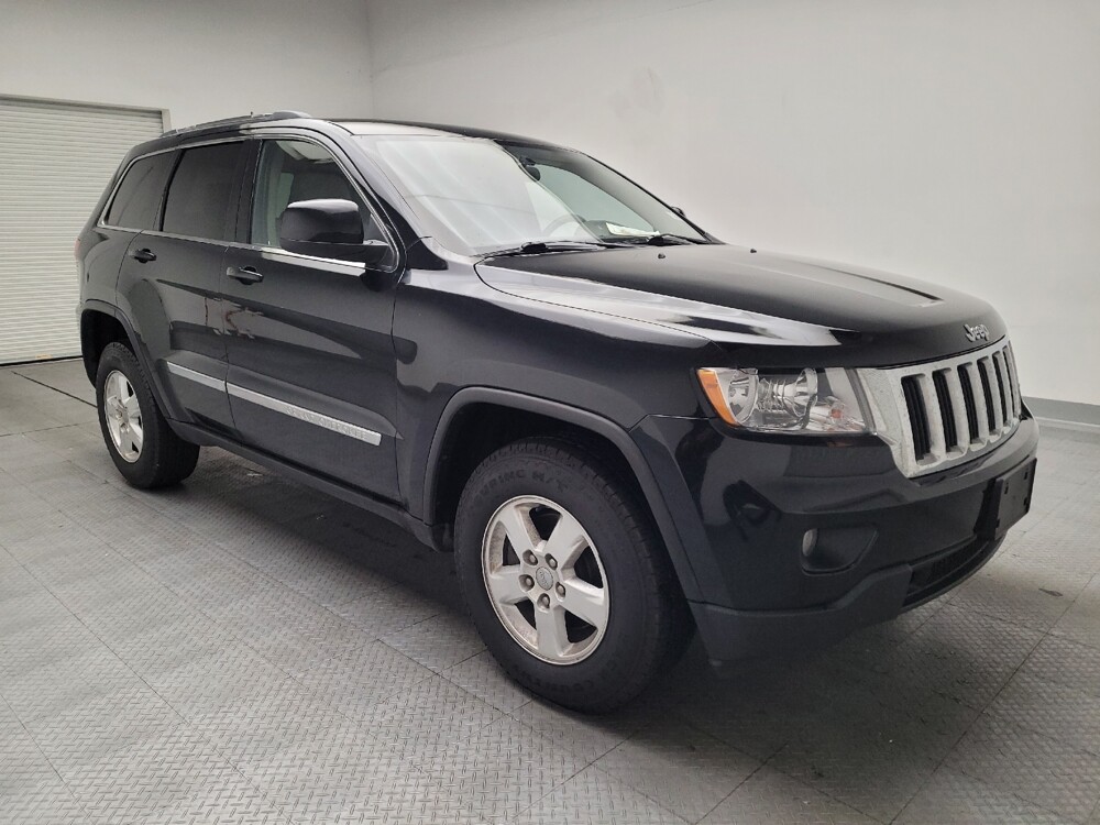 2013 Jeep Grand Cherokee in Montclair, CA 91763 - 18098537 13