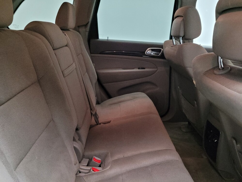 2013 Jeep Grand Cherokee in Montclair, CA 91763 - 18098537 19