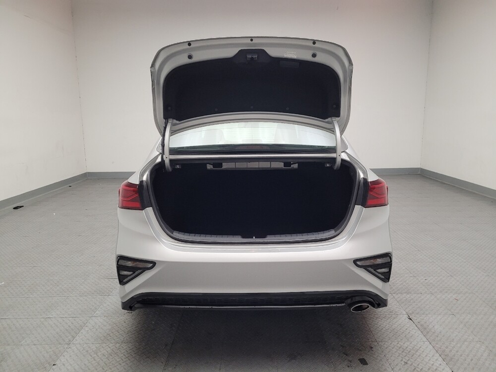 2019 Kia Forte in Montclair, CA 91763 - 18098538 29