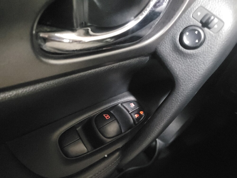 2016 Nissan Rogue in Duluth, GA 30096 - 18098544 27