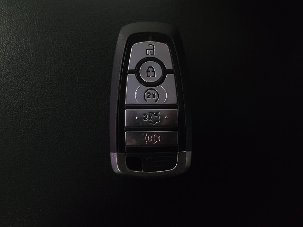 2018 Ford Edge in Marietta, GA 30062 - 18098545 32