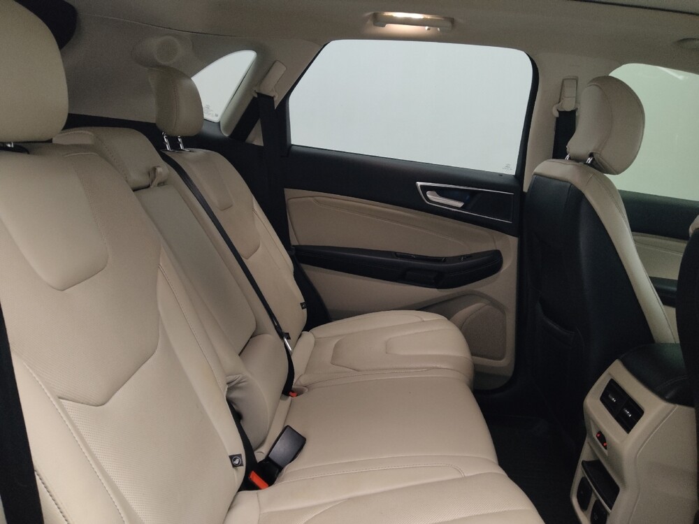 2018 Ford Edge in Marietta, GA 30062 - 18098545 19
