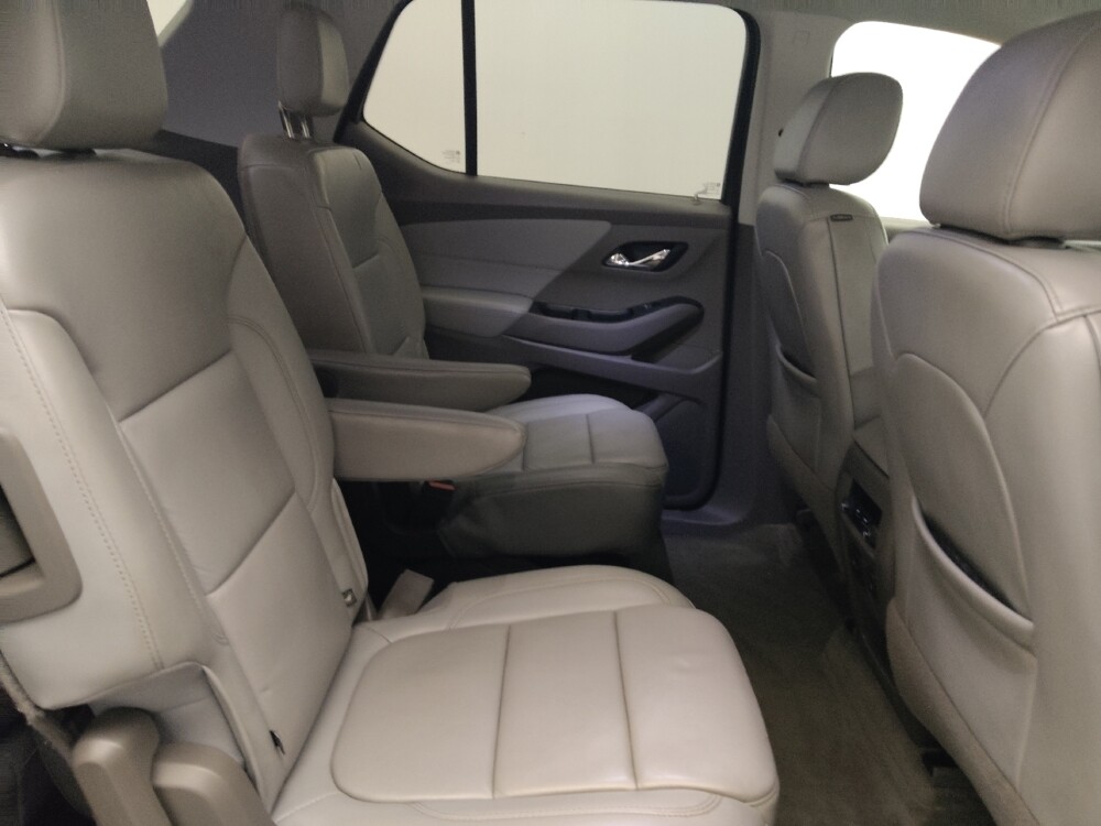 2018 Chevrolet Traverse in Pelham, AL 35124 - 18098547 19