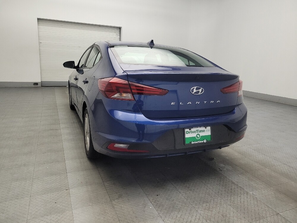 2019 Hyundai Elantra in Macon, GA 31210 - 18098548 5