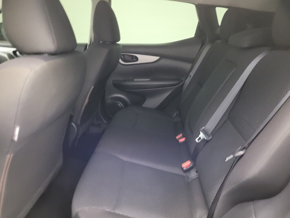 2018 Nissan Rogue Sport in Chandler, AZ 85225 - 18098550 18