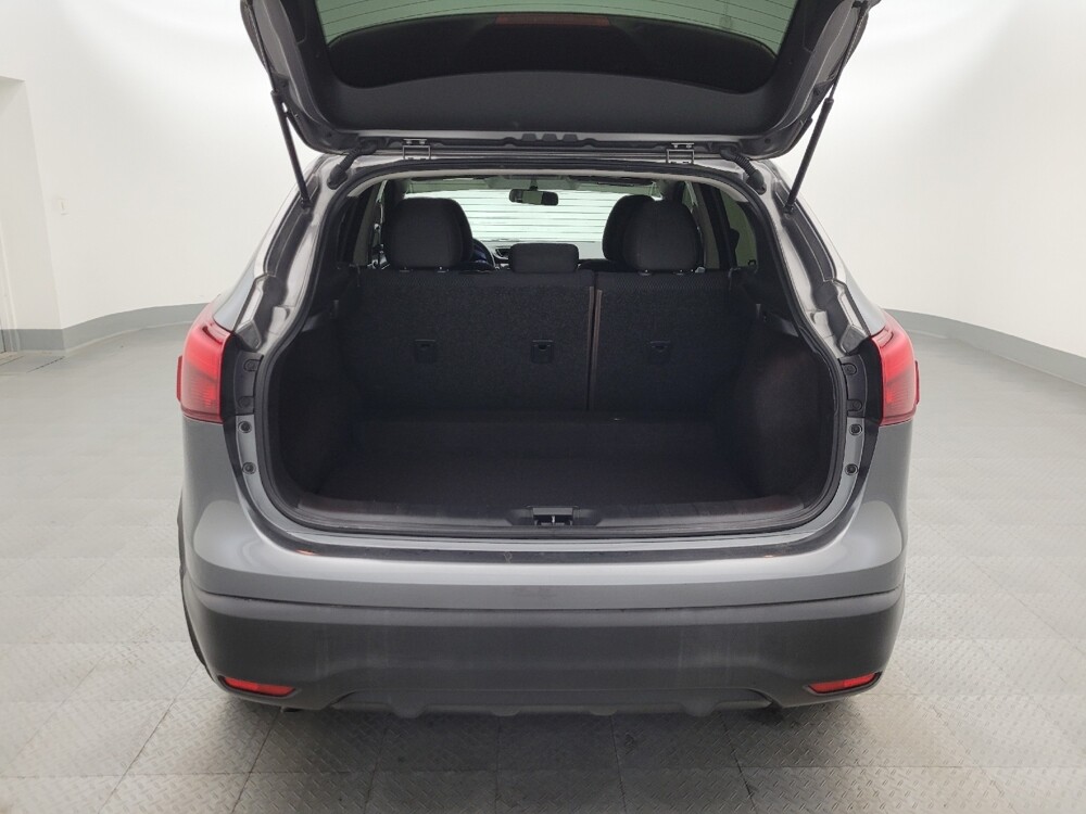 2018 Nissan Rogue Sport in Chandler, AZ 85225 - 18098550 29