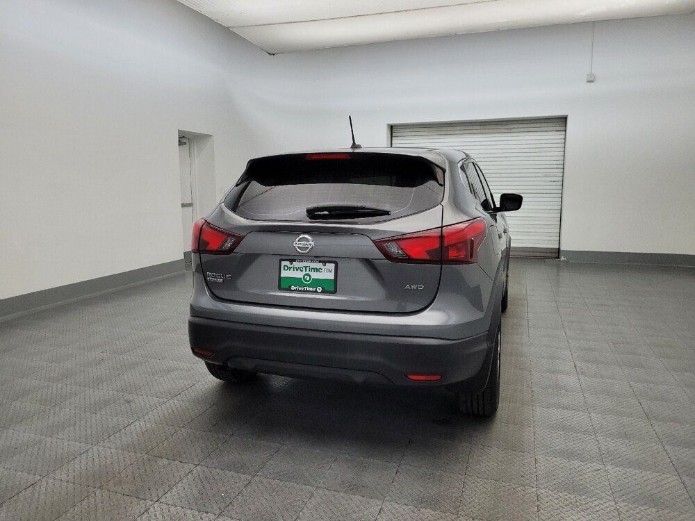 2018 Nissan Rogue Sport in Chandler, AZ 85225 - 18098550 7