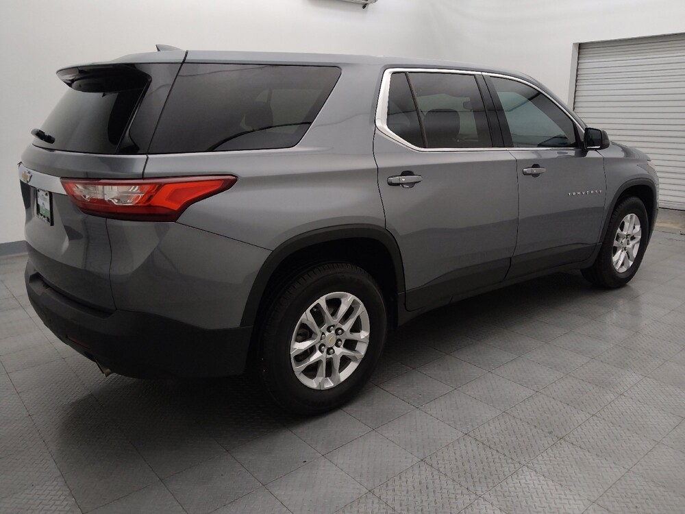 2021 Chevrolet Traverse in San Antonio, TX 78238 - 18098552 10