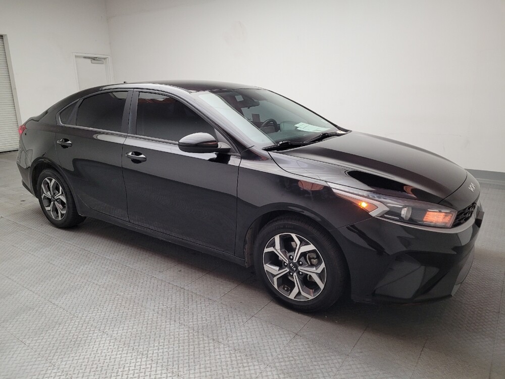 2022 Kia Forte in Montclair, CA 91763 - 18098553 11
