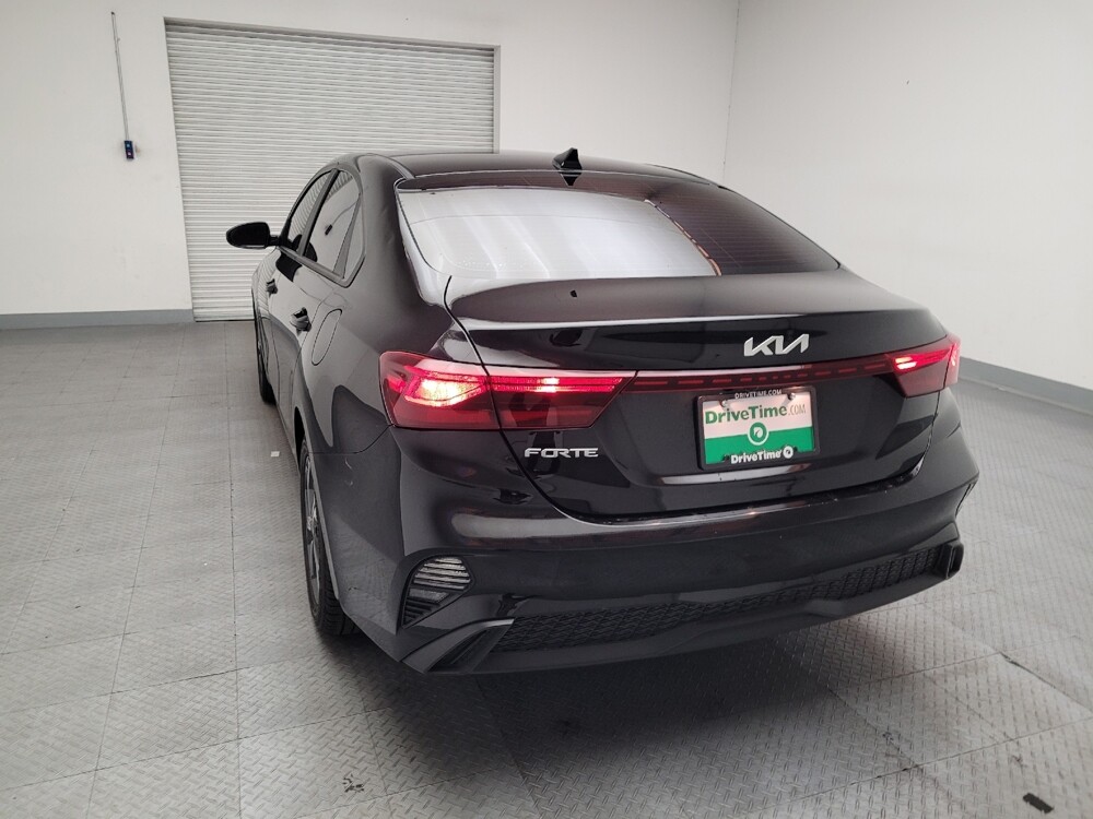 2022 Kia Forte in Montclair, CA 91763 - 18098553 6