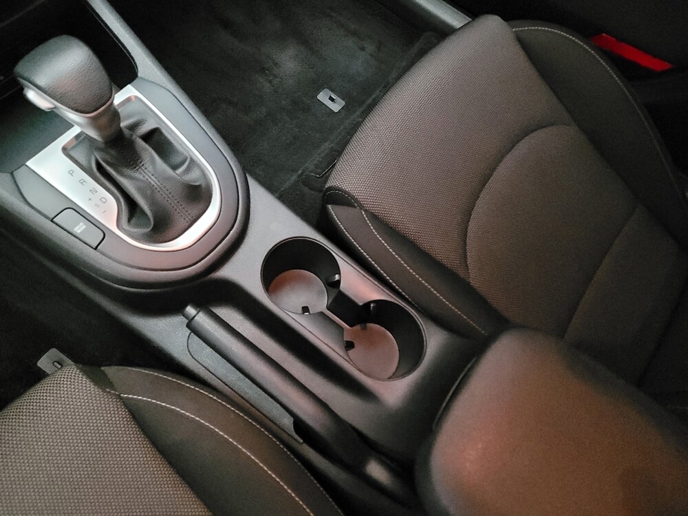 2022 Kia Forte in Montclair, CA 91763 - 18098553 26