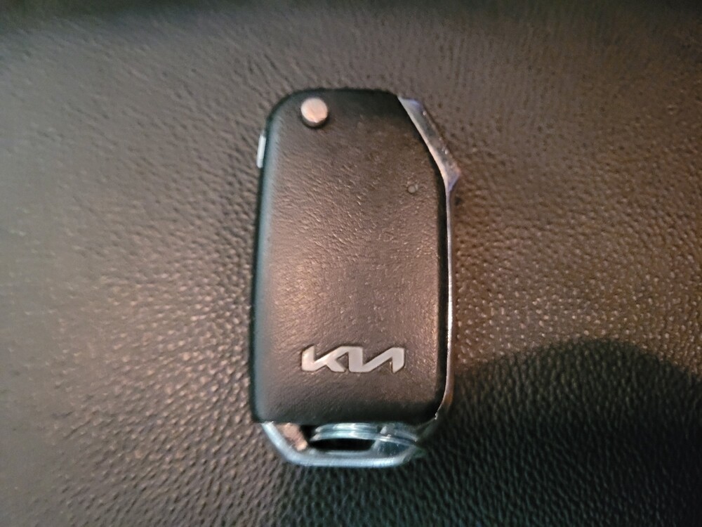 2022 Kia Forte in Montclair, CA 91763 - 18098553 32