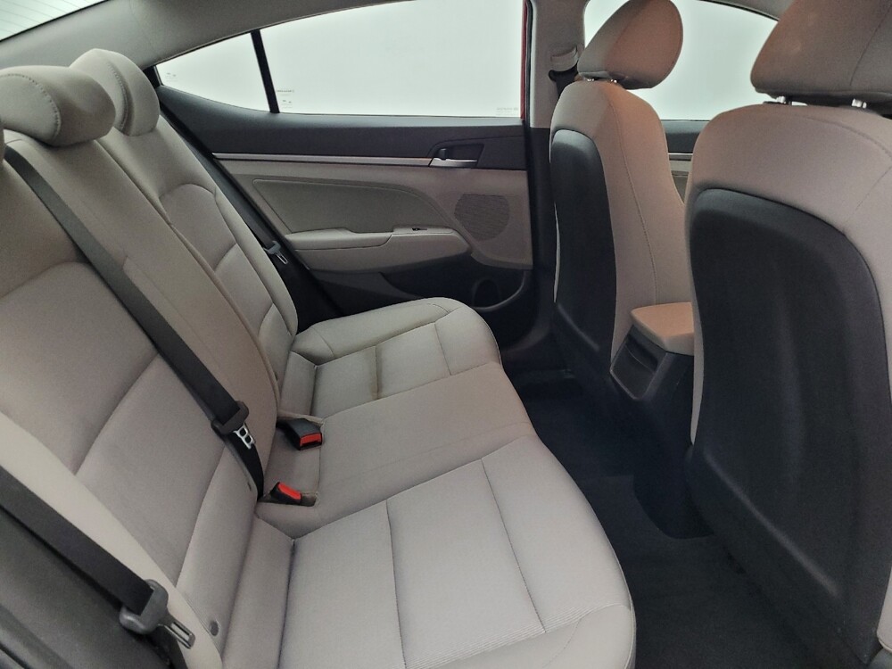 2018 Hyundai Elantra in Pensacola, FL 32505 - 18098563 19