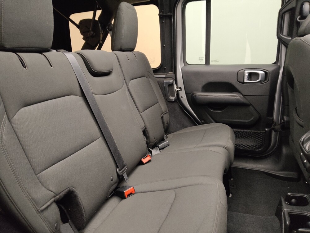 2018 Jeep Wrangler in Mobile, AL 36606 - 18098569 19