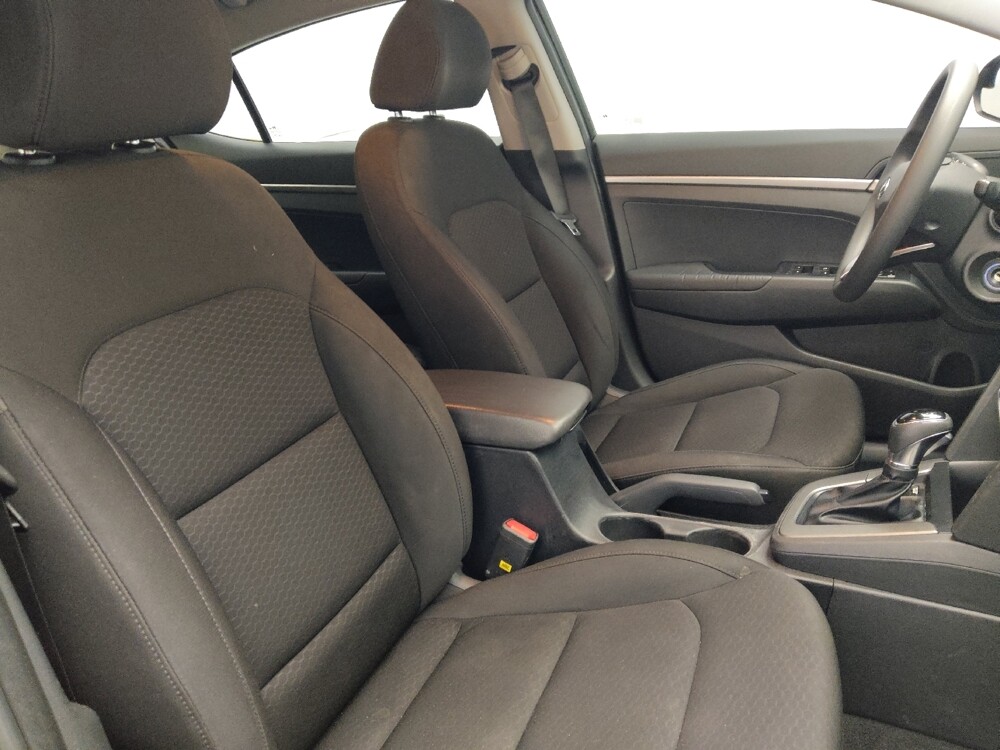 2019 Hyundai Elantra in Lauderdale Lakes, FL 33313 - 18098570 21