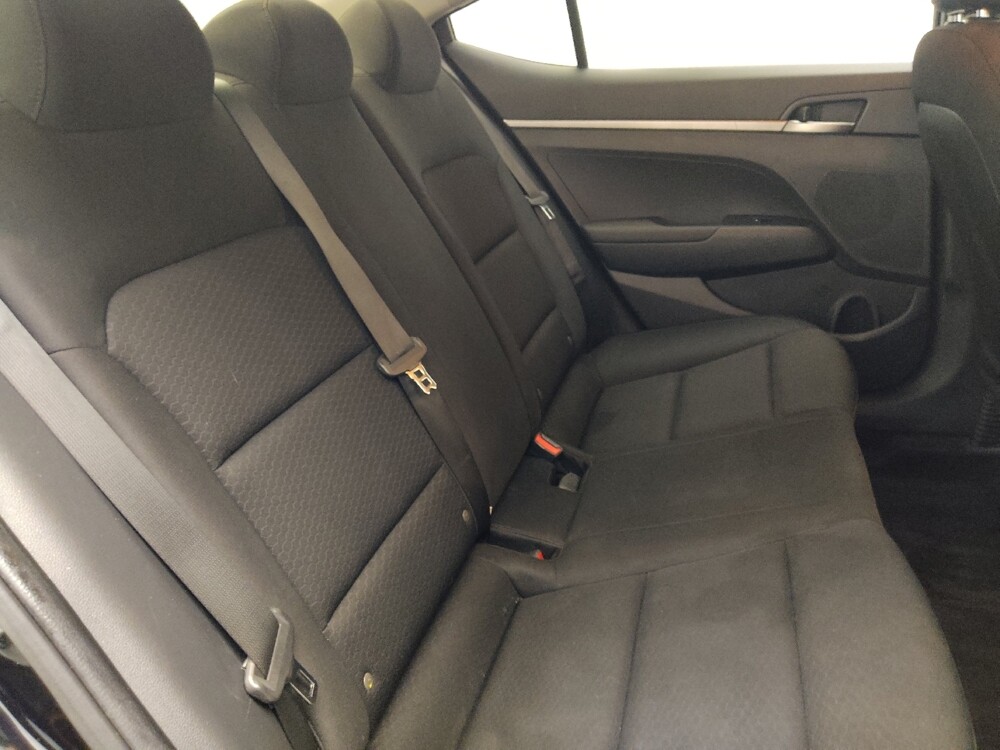 2019 Hyundai Elantra in Lauderdale Lakes, FL 33313 - 18098570 19