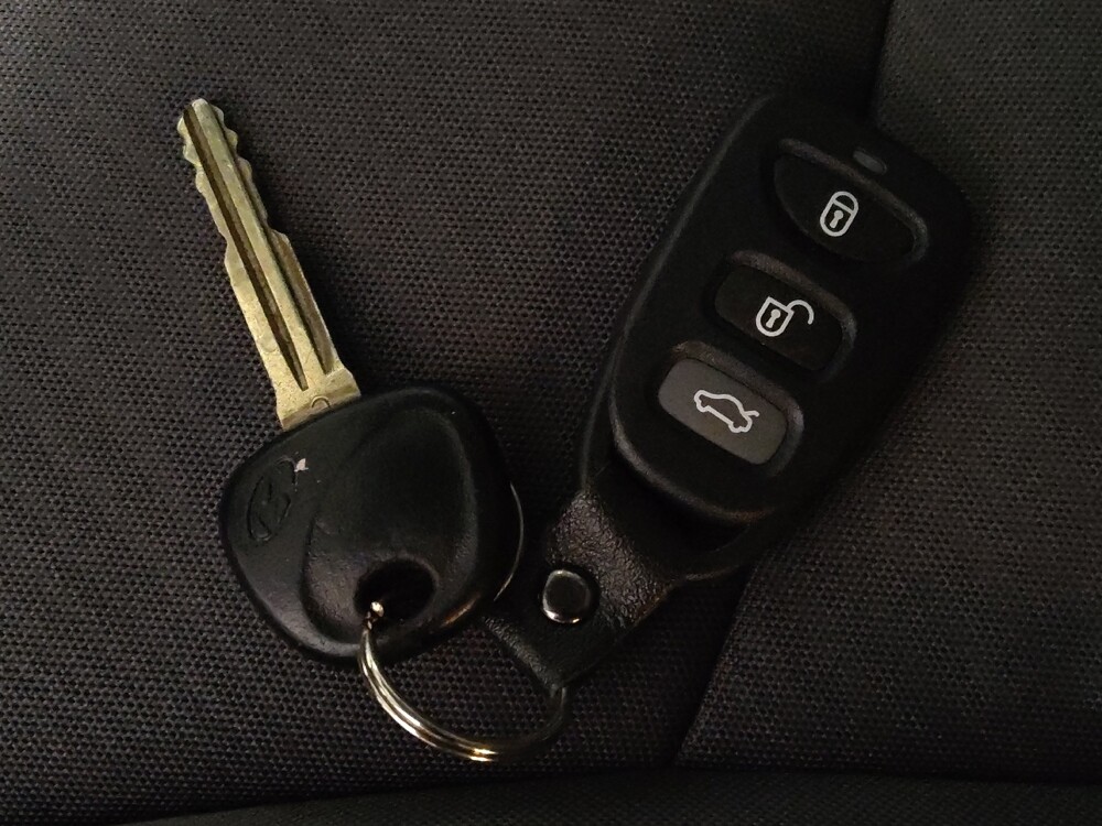 2013 Hyundai Elantra in Mobile, AL 36606 - 18098572 32