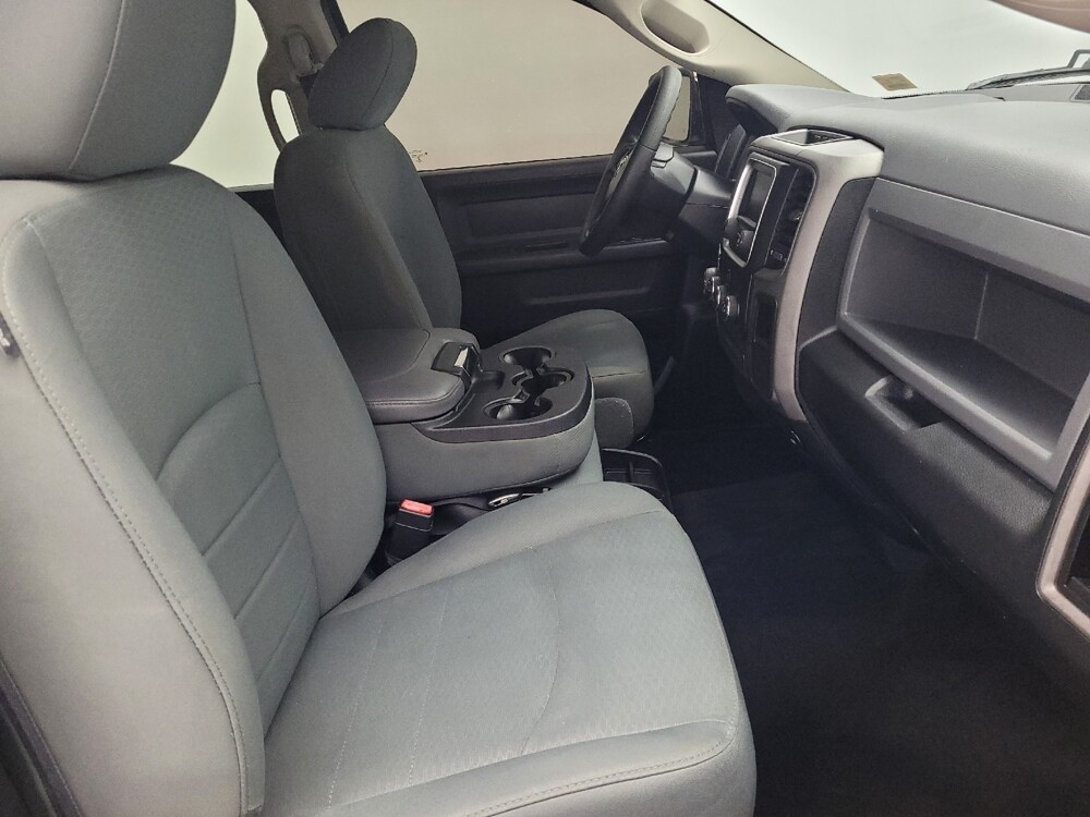 2016 RAM 1500 in Ocala, FL 34471 - 18098574 21