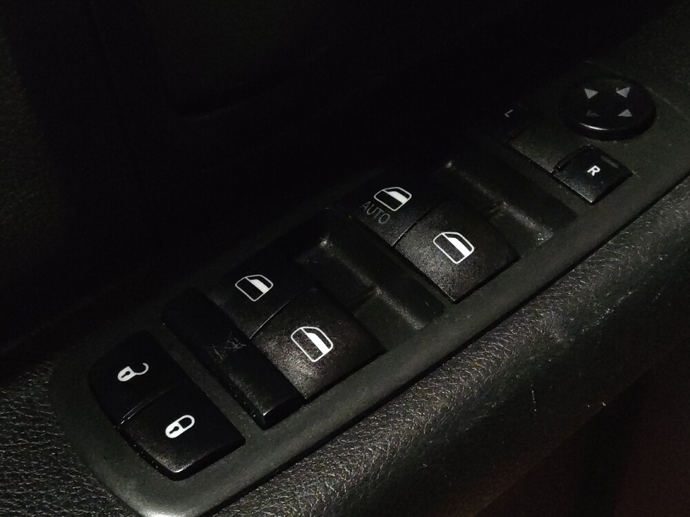 2016 RAM 1500 in Ocala, FL 34471 - 18098574 27