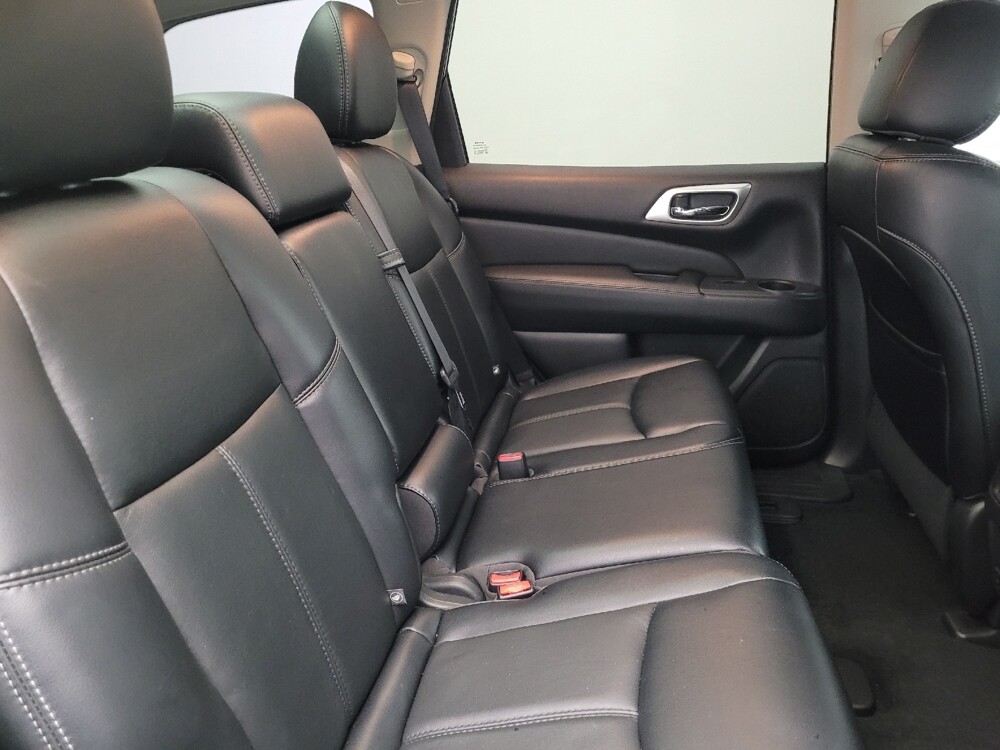 2017 Nissan Pathfinder in Pensacola, FL 32505 - 18098576 19