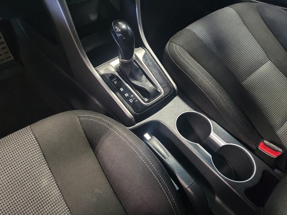 2016 Hyundai Elantra in Kissimmee, FL 34744 - 18098577 26