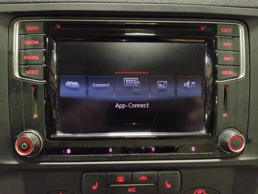 2016 Volkswagen Jetta in Kissimmee, FL 34744 - 18098590 25