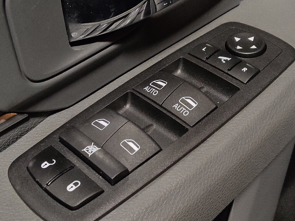 2017 RAM 1500 in Ocala, FL 34471 - 18098605 27