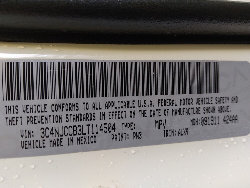 2020 Jeep Compass in Live Oak, TX 78233 - 18098610 33