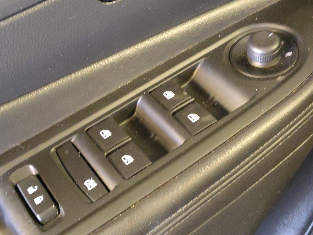 2017 Buick Encore in Live Oak, TX 78233 - 18098611 27