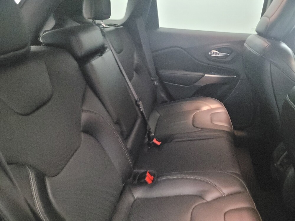 2022 Jeep Cherokee in Pittsburgh, PA 15237 - 18098619 19