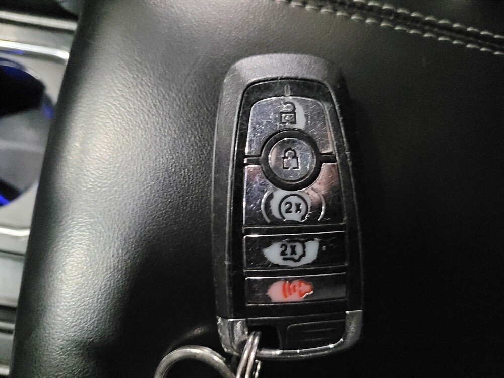 2021 Lincoln Corsair in Pittsburgh, PA 15237 - 18098621 32