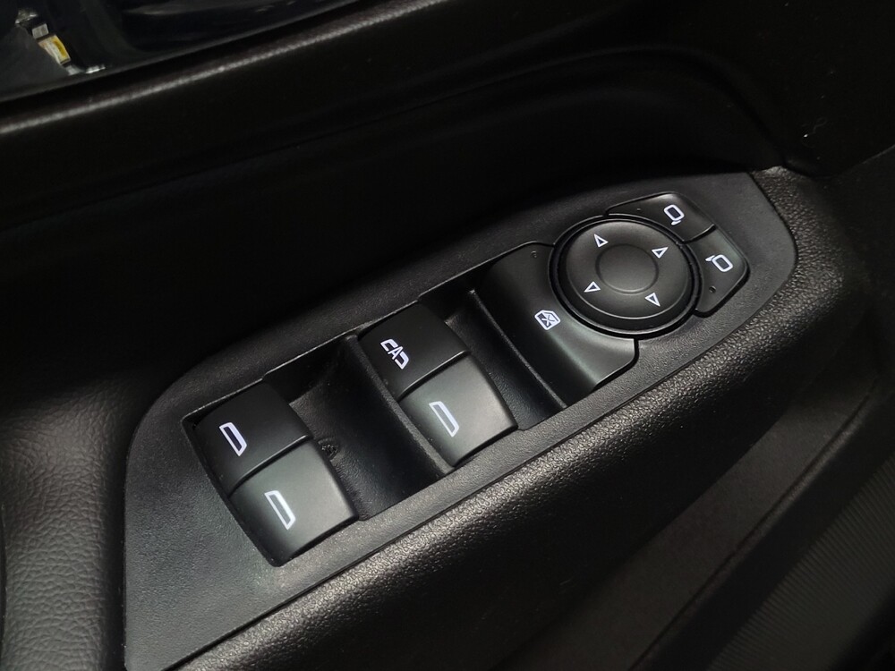 2019 Chevrolet Equinox in Pittsburgh, PA 15237 - 18098623 27