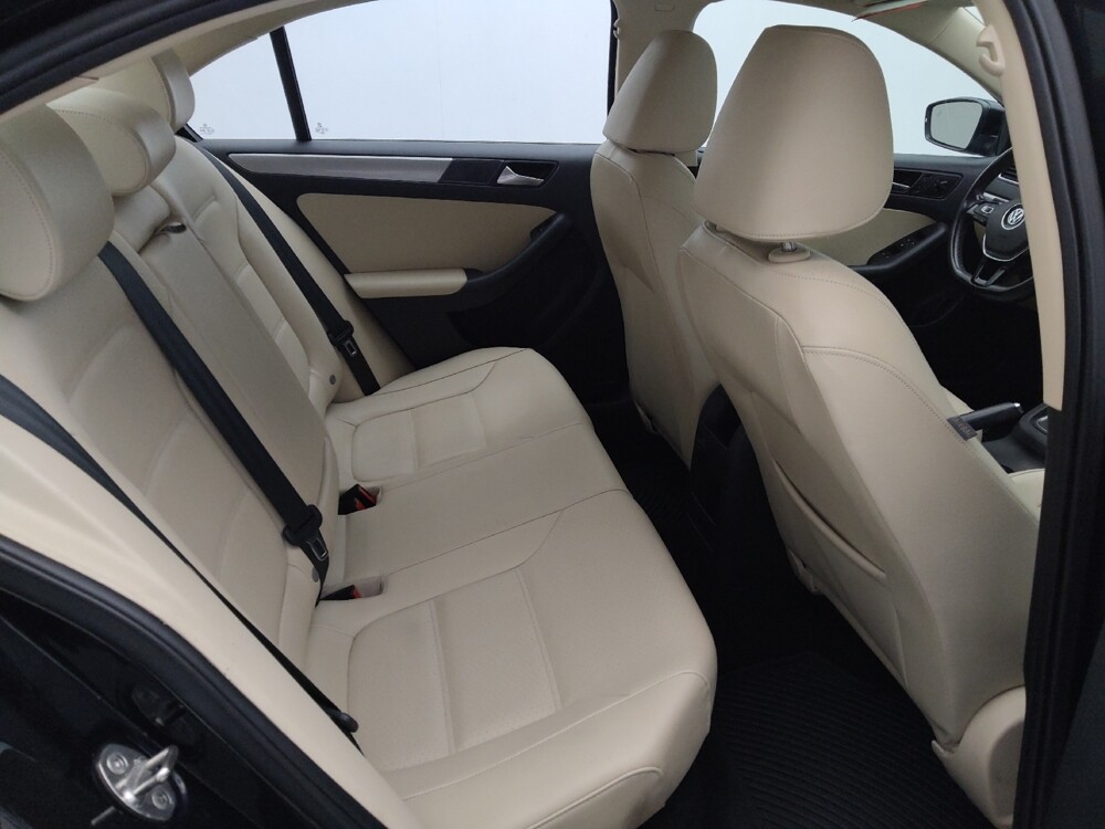 2017 Volkswagen Jetta in St. Louis, MO 63136 - 18098627 19