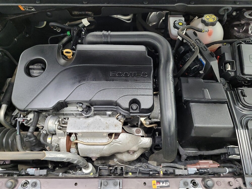 2020 Chevrolet Malibu in Las Vegas, NV 89104 - 18098635 30