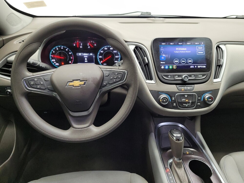 2020 Chevrolet Malibu in Las Vegas, NV 89104 - 18098635 22