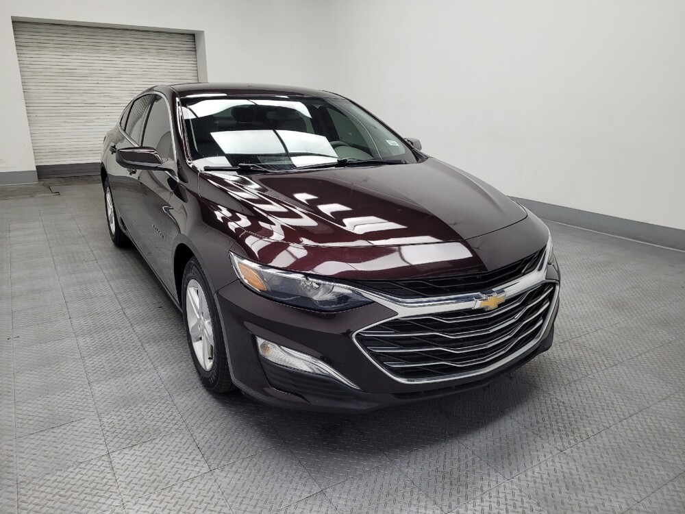 2020 Chevrolet Malibu in Las Vegas, NV 89104 - 18098635 13