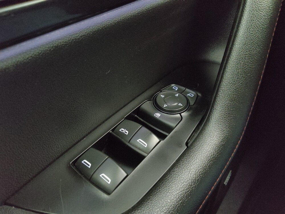 2020 Chevrolet Blazer in Des Moines, IA 50310 - 18098640 27