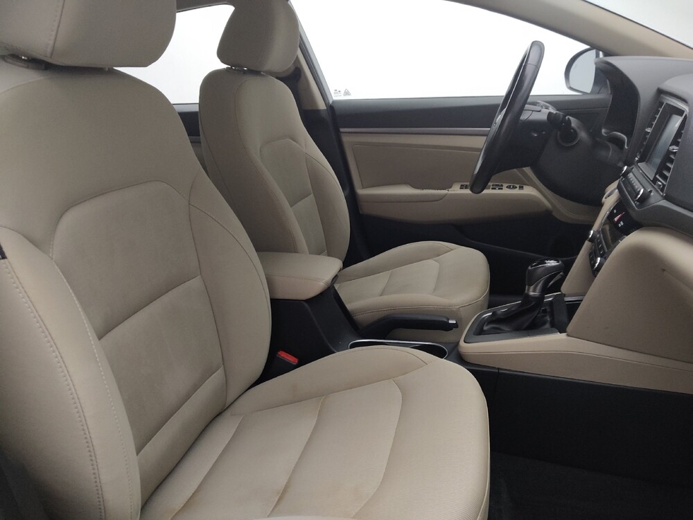 2017 Hyundai Elantra in Hialeah, FL 33014 - 18098643 21