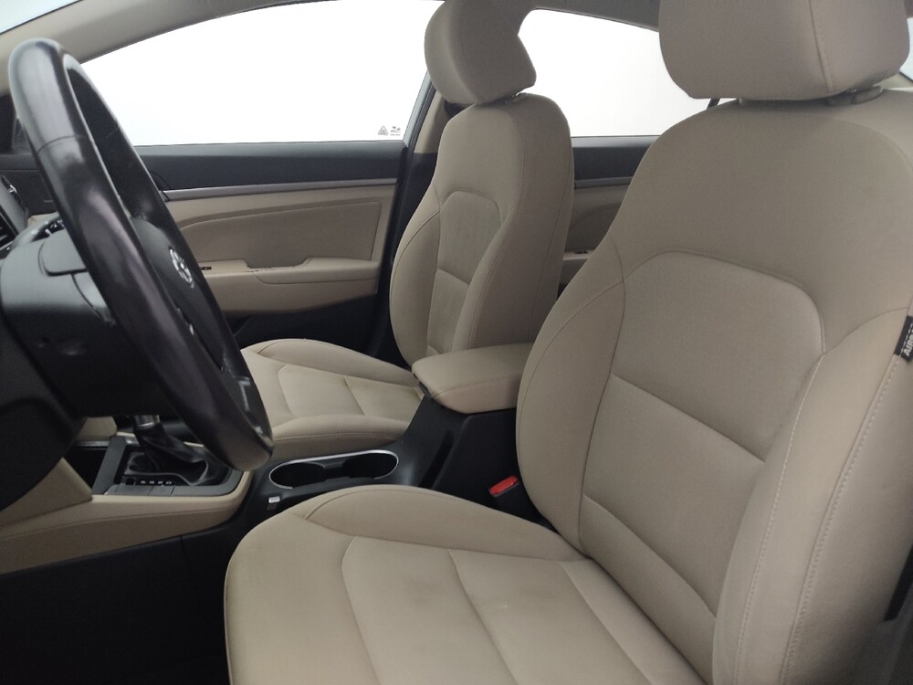 2017 Hyundai Elantra in Hialeah, FL 33014 - 18098643 17