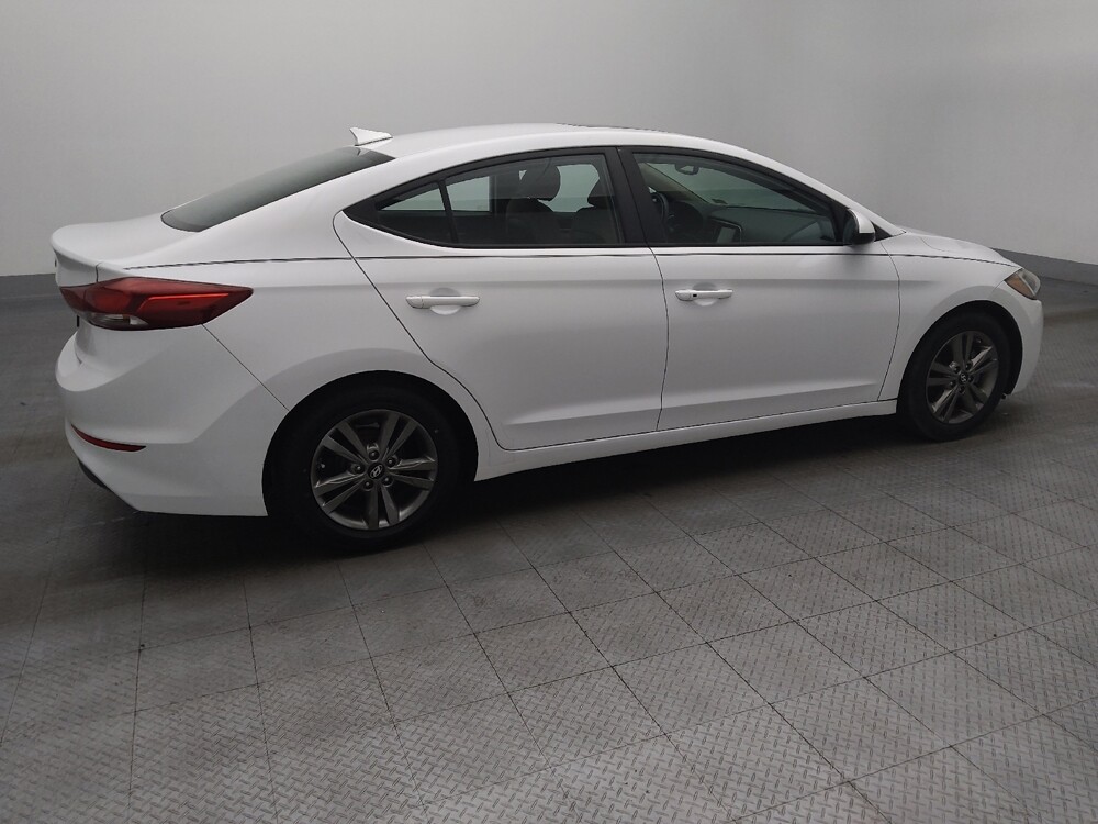 2017 Hyundai Elantra in Hialeah, FL 33014 - 18098643 10
