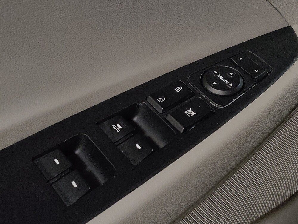 2019 Hyundai Tucson in Jacksonville, FL 32210 - 18098645 27