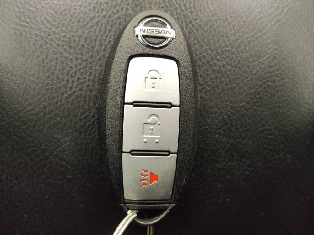 2014 Nissan Rogue in Lakewood, CO 80215 - 18098649 32