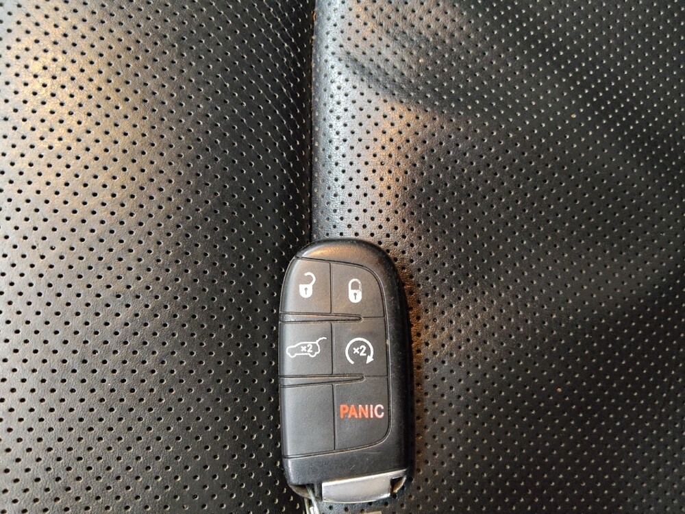 2017 Jeep Grand Cherokee in Indianapolis, IN 46222 - 18098650 31